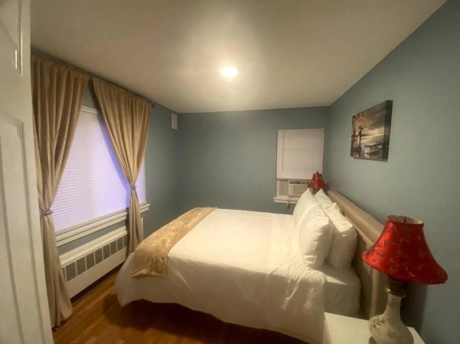 Cozy Boston Getaway Apartment! Free Parking Eksteriør billede
